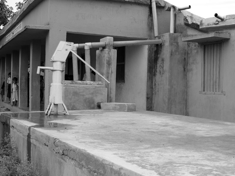 Nature-based Solutions for Drinking Water - Rooftop rainwater harvesting for arsenic mitigation in Bhojpur district, Bihar